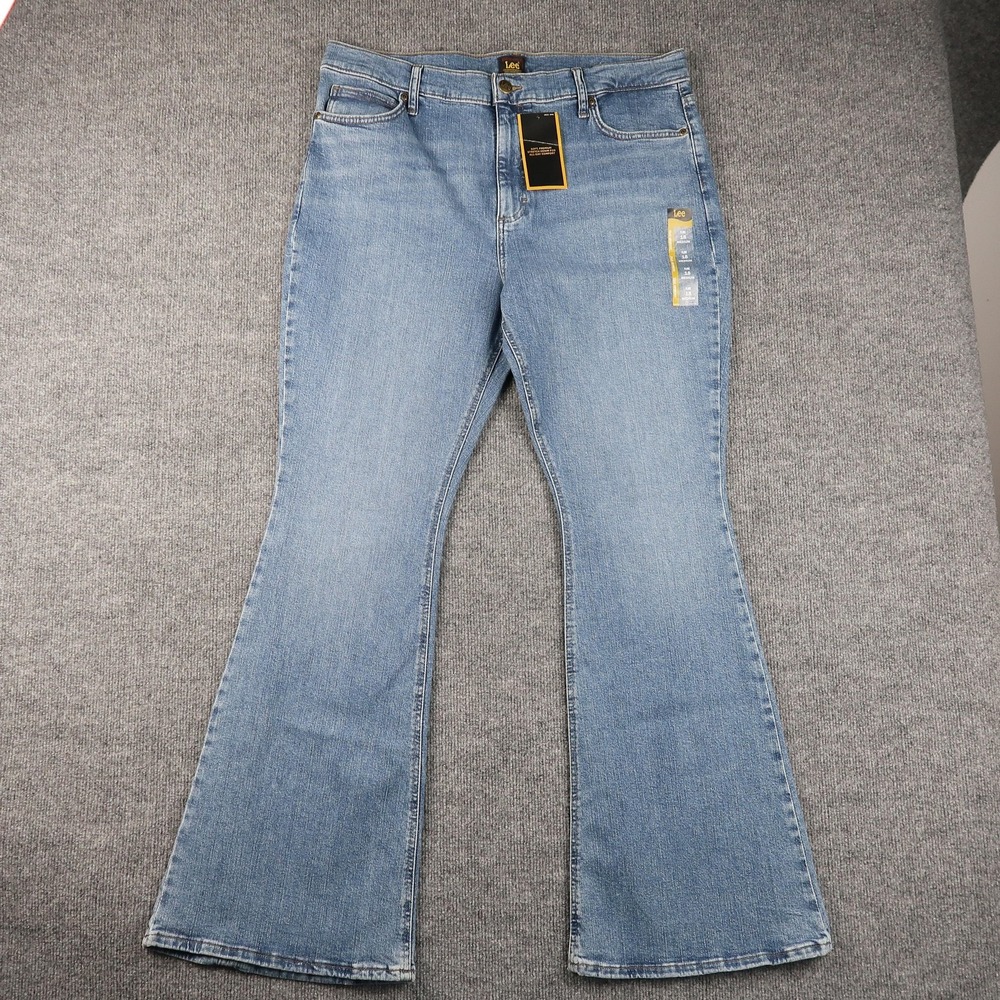 Lee Jeans Womens‎ 18 Medium Blue Flare Mid Rise Stretch Denim Legendary Style